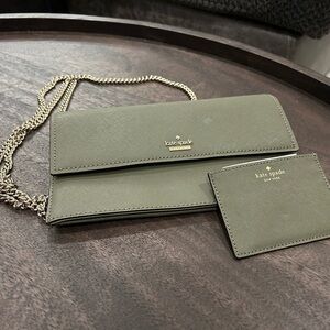 Kate Spade Crossbody - Green w/ detachable metallic chain & card case wallet.